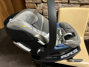 Autosedačka Cybex Aton 5 + ISOfix zákaldna - 3