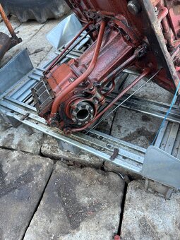 Prodám hydrauliku ze zetoru super 35 - 3