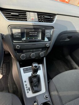 Škoda octavia 1.2TSI DSG 2916 pojizdna 2016 Ambiente - 3