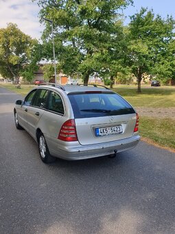 Mercedes - 3
