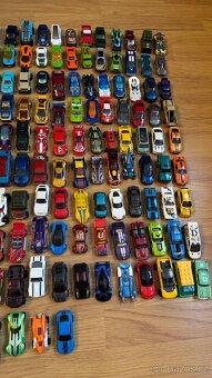 Hot Wheels 138x + box - 3