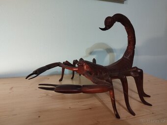 Dřevěný škorpión - 3