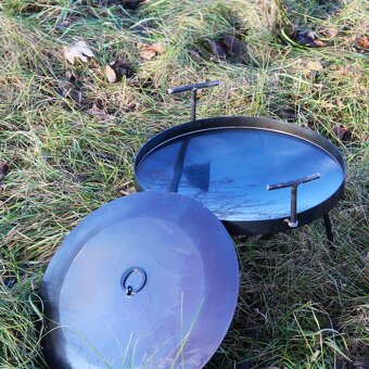 ZAHRADNÍ PÁNEV NA OHNIŠTĚ - 3