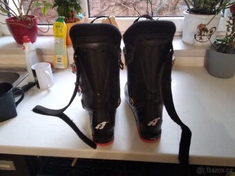 lyzaky NORDICA vel 27 - 3