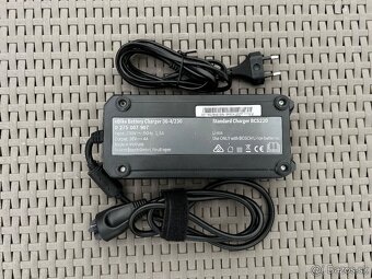 Nabíječka BOSCH Standard 4A (ne Bosch SMART) - 3