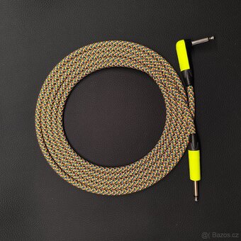 Kvalitní kabel 3m - 3