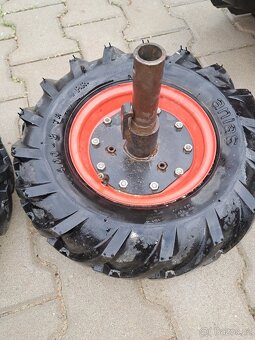 Kola 4,00-8. Vari,tera,maunfild - 3