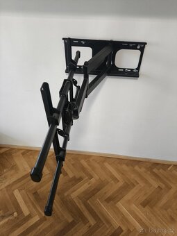 Držák na televizi - 3