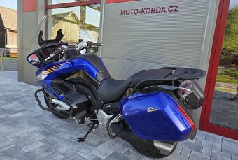 JD 750 by Jawa Touring - 3