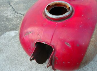 Nádrž Jawa kývačka - 3