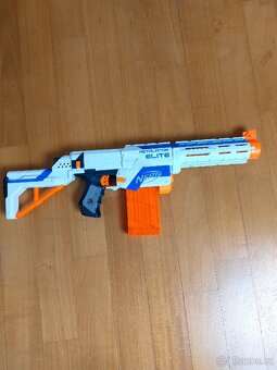 Nerf Retaliator + příslušenství + náboje - 3