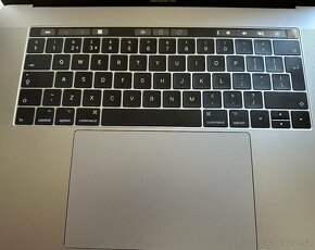 Macbook pro 15 inch 2017 Touch Bar +original charger - 3