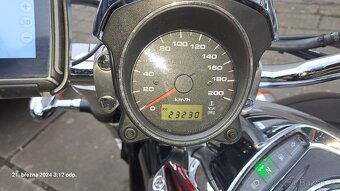 SUZUKI M800 Intruder - 3