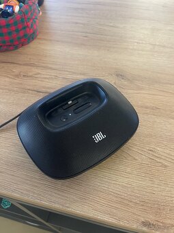JBL OnBeat Micro Reproduktor - 3