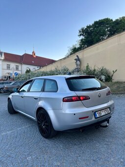 Alfa Romeo 159 1,9JTD NOVA STK , TAŽNÉ - 3