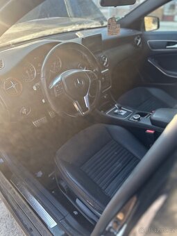 Mercedes Benz a45 amg - 3