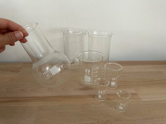 Laboratorní sklo - 3