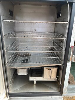 Udírna Char-broil + železný podstavec - 3