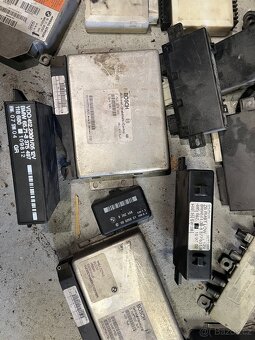 Bmw e39 jednotky - 3