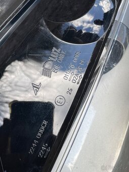 Levé přední  světlo Audi R8 - 3