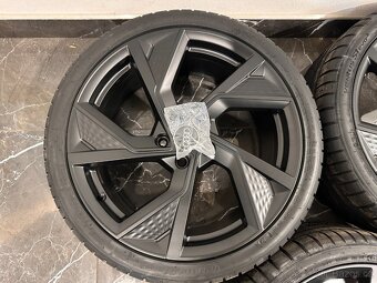 original Audi A3 S3 8Y r19 5x112 s line - 3