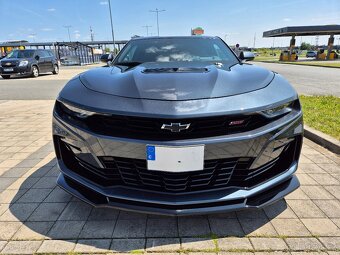 Chevrolet Camaro SS - 3