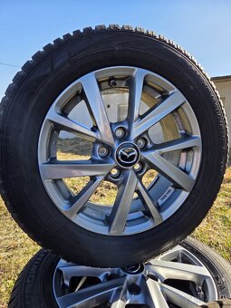 Zánovní orig.zimní sada Mazda 3 16" 5x114,3 pneu 205/60/16 - 3