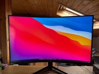 Samsung Odyssey G7 32” - 3