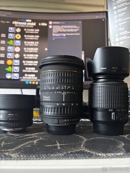 Prodám kompletní set Nikon D800 + 3 objektivy - 3