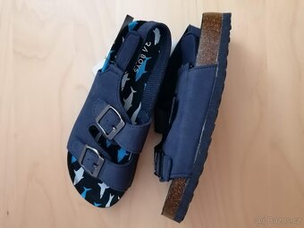 Dětské pantofle - Reserved- vel. 34 -NOVÉ - 3