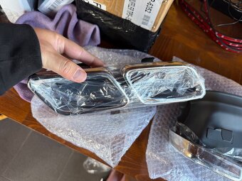 Koncovky Mercedes C63 - 3