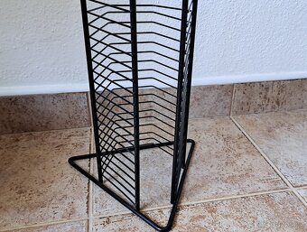 Stojan na CD/DVD - 3