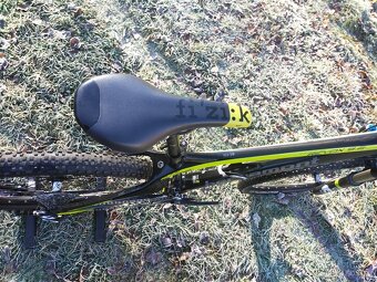 KARBONOVÉ HORSKÉ KOLO , FOX, SHIMANO XT - 3