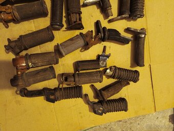 Stoupačky Jawa, ČZ - 3