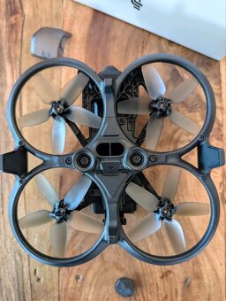 DJI Avata FPV dron + brýle Goggles + Controller 2 + 2× extra - 3