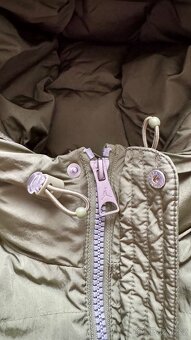 Jako nová péřová bunda Air Jordan - vel.L - 3