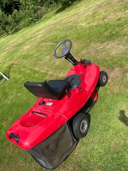 Zahradní traktůrek xe80 - 3