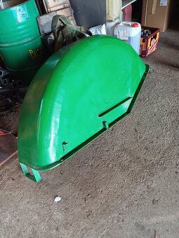 Zetor super blatníky, plechy motoru - 3