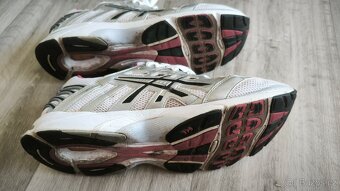 Tenisky Asics 46.5 - 3