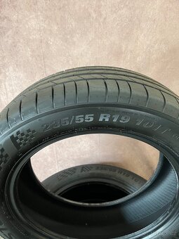 235/55 R19 pneu (PP1) - 3