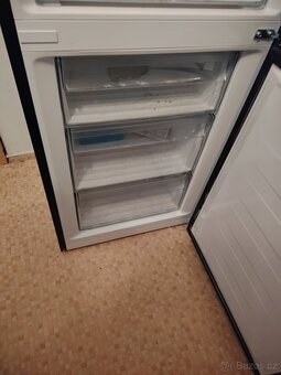 GORENJE NRK6202EBXL4 MULTIFLOW360        331litrů - 3
