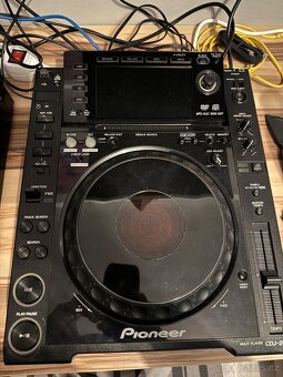 Pioneer CDJ 2000 - 3