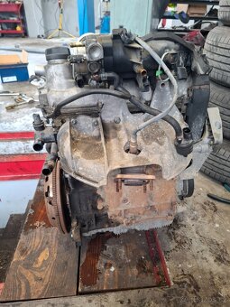 VW Caddy motor BSX 2.0 benzin / cng 80kw - 3