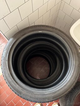 GOODRIDE ZUPER SNOW 235/45 R19 - 3