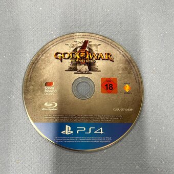 PS4 God of War 3 R - 3