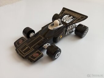 Modely aut - 3