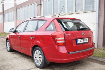 Kia Cee´d 1.6 i COMFORT/1 MAJ./PŮVOD ČR/ - 3