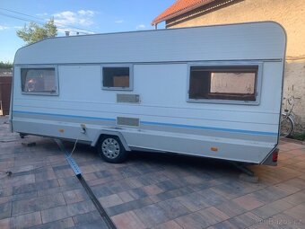 Karavan Knaus AZUR - 3