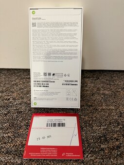 Apple iPhone 16 Pro Max 1TB Black. 2 roky zaruka Vodafone - 3