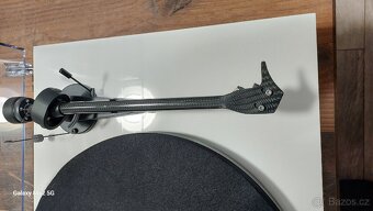 Pro-Ject Debut carbon - 3